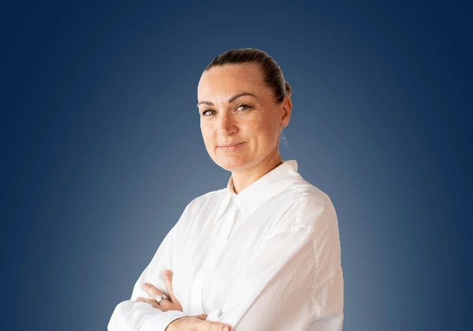 Stéphanie, Administration